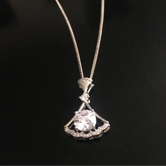 Silver Necklace With CZ’s - Picture 8 of 11